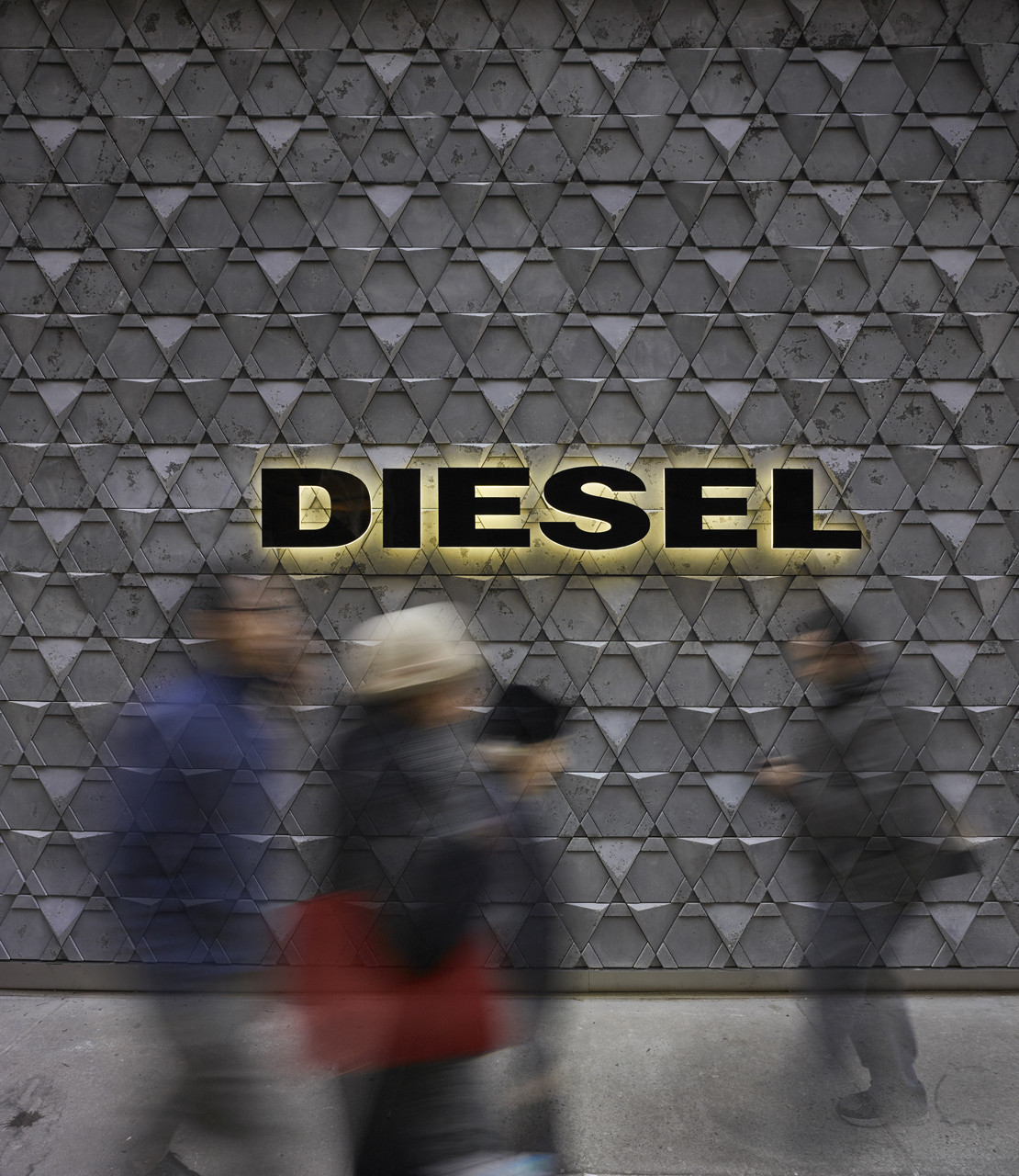 DIESEL STORE NEW YORK MADISON AVE Wonderwall