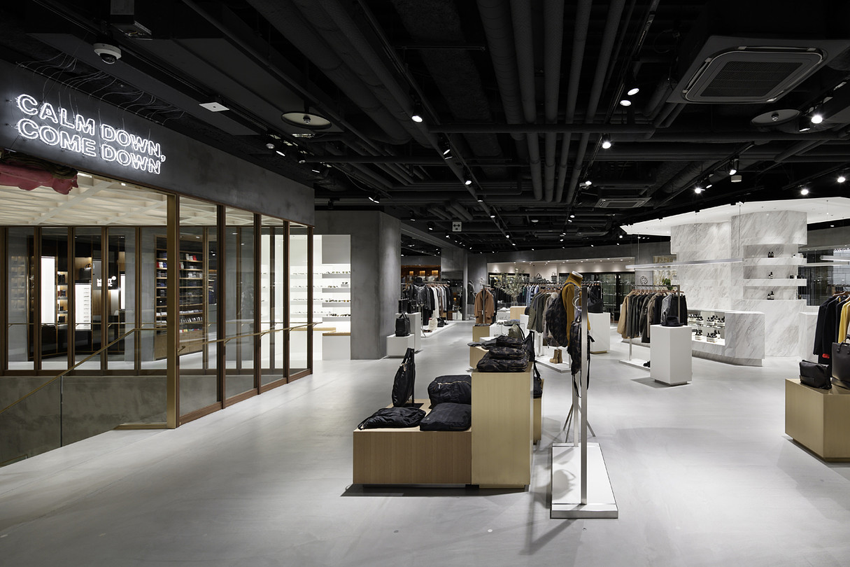 UNITED ARROWS ROPPONGI HILLS | Wonderwall