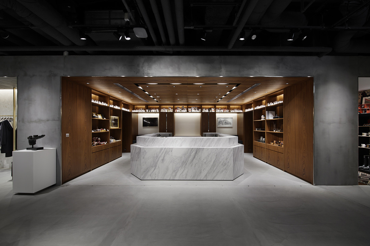 UNITED ARROWS ROPPONGI HILLS | Wonderwall