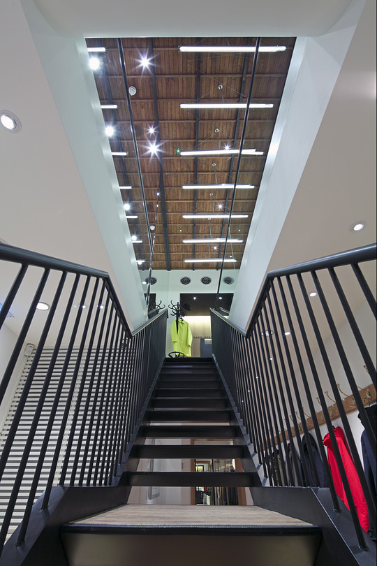 MACKINTOSH LONDON STORE | Wonderwall
